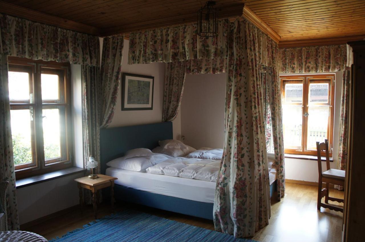Hotel Schwarzer Adler エルランゲン エクステリア 写真