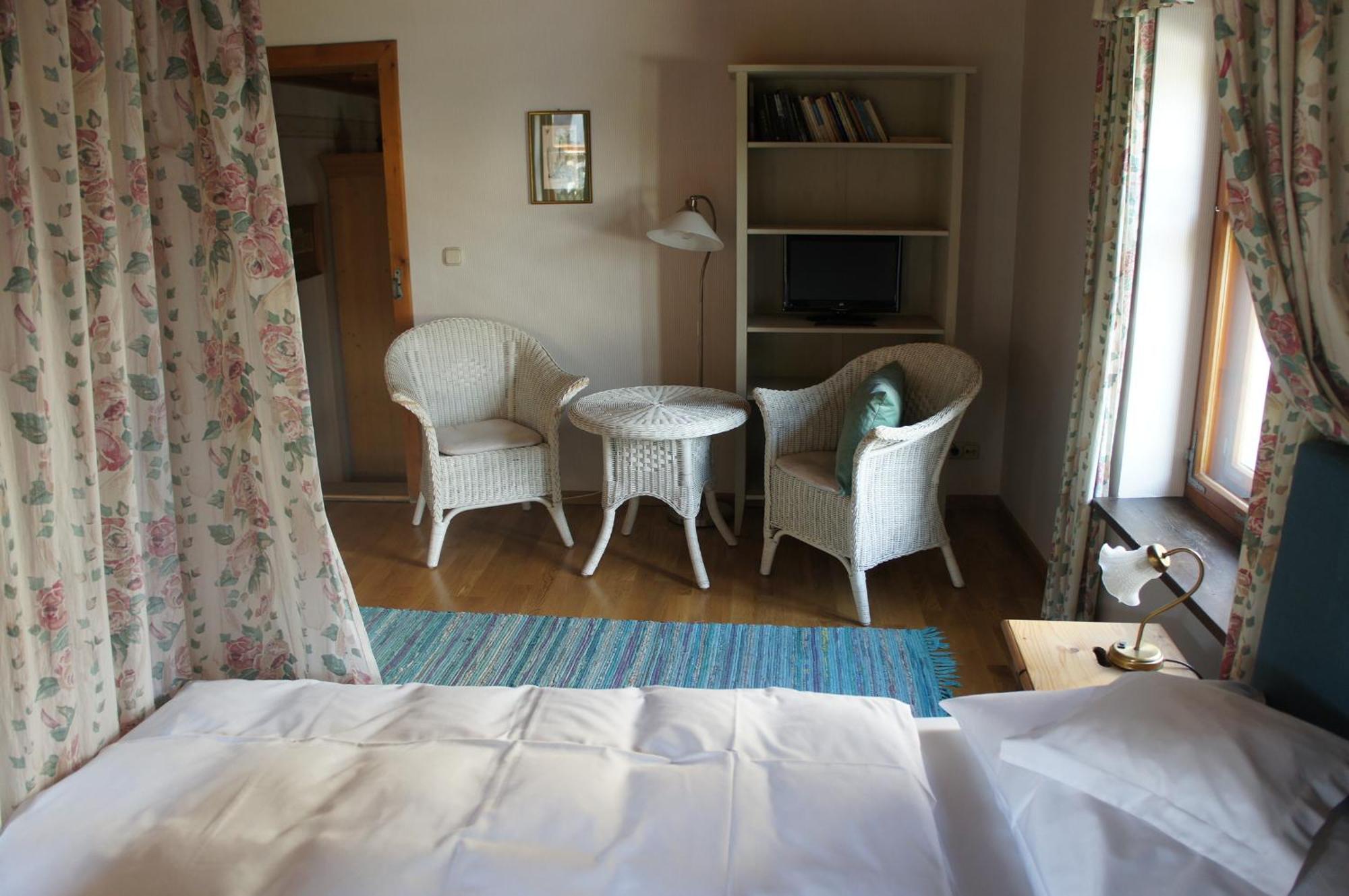 Hotel Schwarzer Adler エルランゲン 部屋 写真