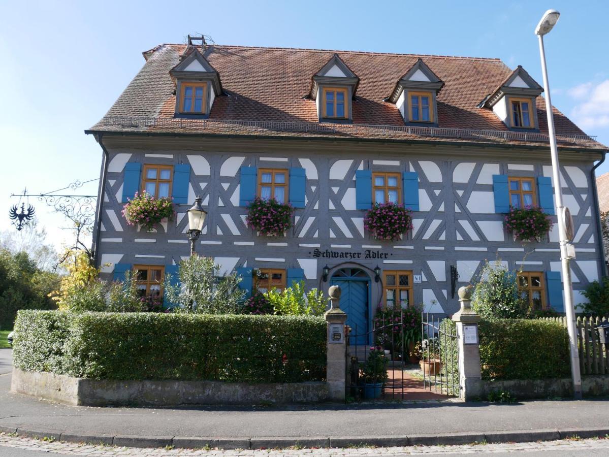 Hotel Schwarzer Adler エルランゲン エクステリア 写真